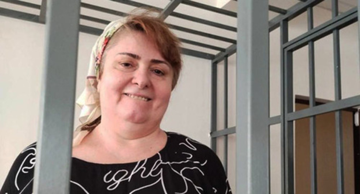 Zarema Musaeva in the courtroom. Photo from the Telegram channel "Bakar Yangulbaev"