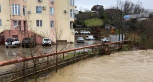 Water level in the Herota River. Screenshot from Andrey Proshunin's Telegram channel, February 8, 2026, https://t.me/agproshunin/3439.